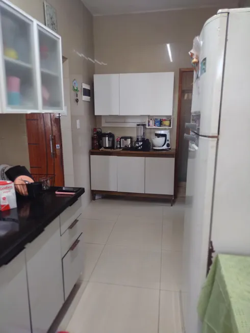 Foto 1 de Apartamento com 2 Quartos à venda, 60m² em Cordovil, Rio de Janeiro