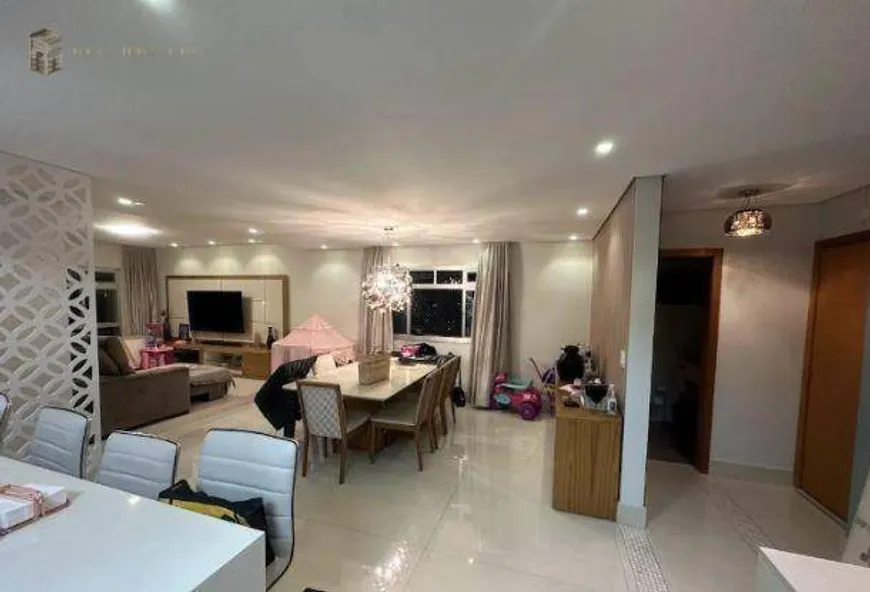 Foto 1 de Apartamento com 3 Quartos à venda, 165m² em Aclimação, São Paulo
