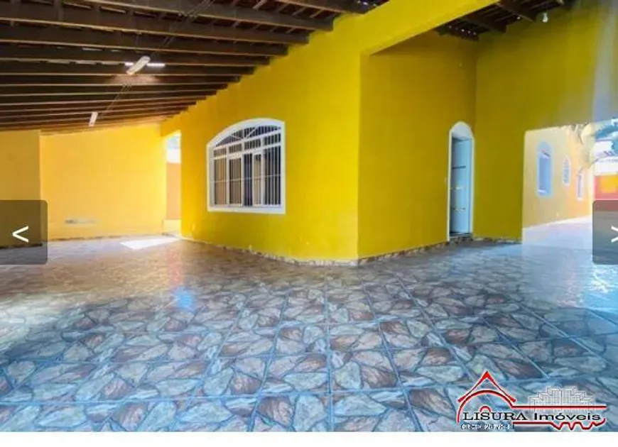 Foto 1 de Casa com 3 Quartos à venda, 227m² em Jardim Maria Amelia, Jacareí