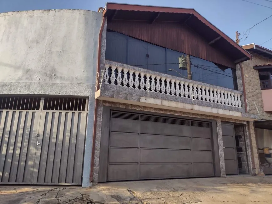 Foto 1 de Casa com 3 Quartos à venda, 230m² em Castelinho, Piracicaba