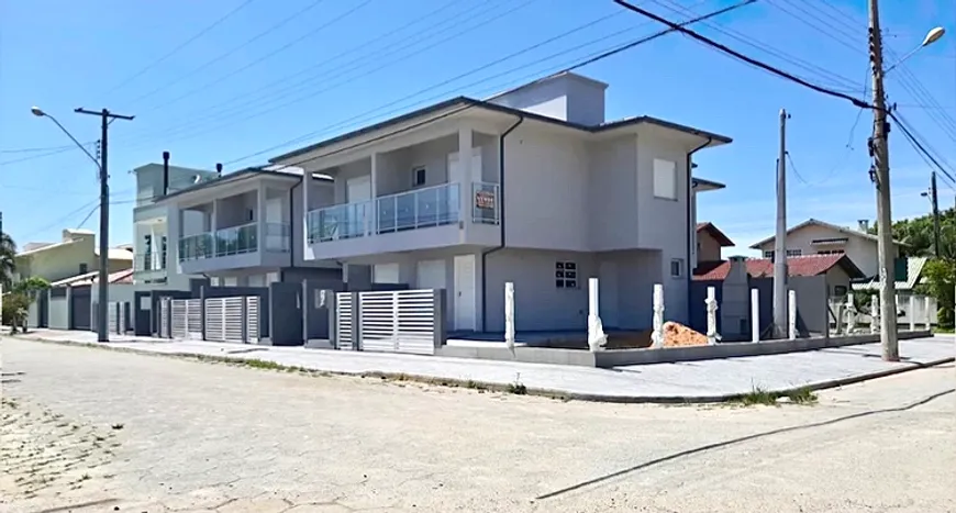 Foto 1 de Casa de Condomínio com 2 Quartos à venda, 69m² em Praia Do Sonho Ens Brito, Palhoça
