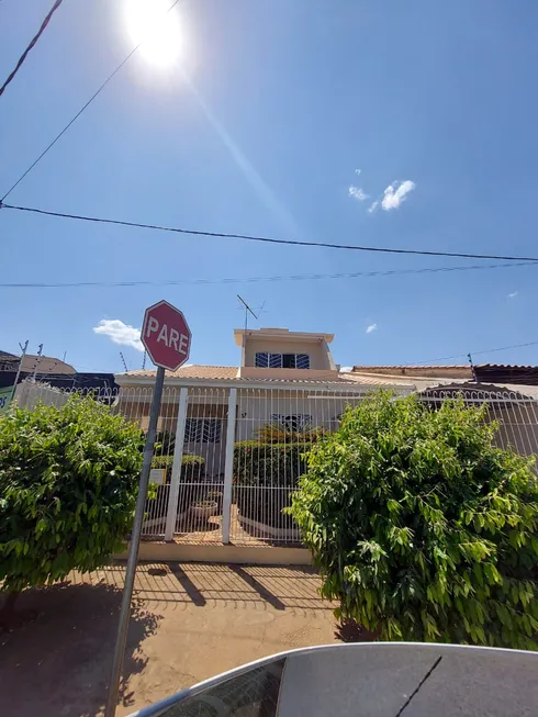 Foto 1 de Casa com 3 Quartos à venda, 180m² em Morada da Serra, Cuiabá