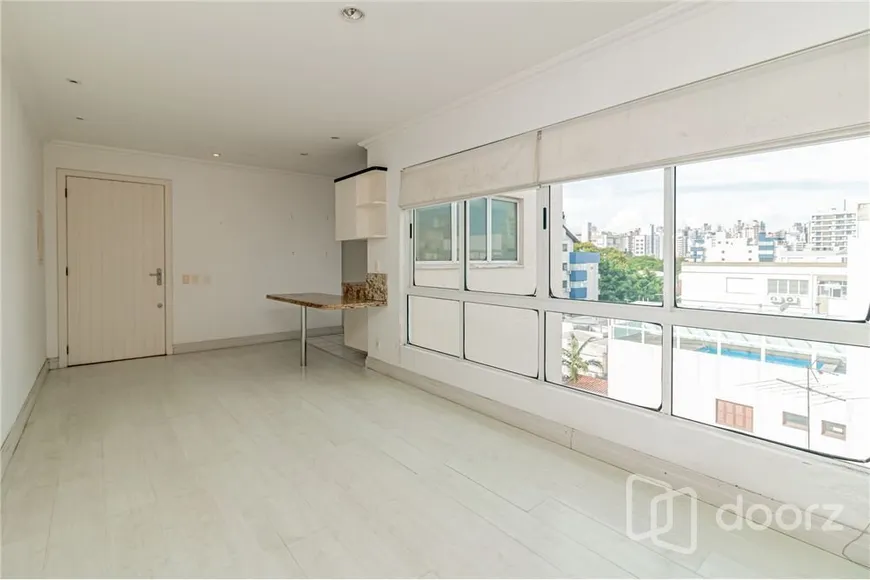 Foto 1 de Apartamento com 2 Quartos à venda, 87m² em Petrópolis, Porto Alegre
