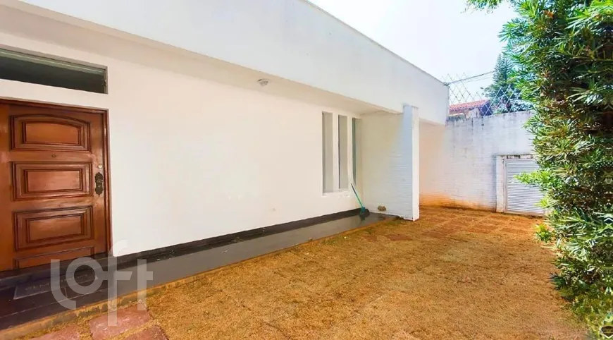 Foto 1 de Casa com 3 Quartos à venda, 320m² em Moema, São Paulo