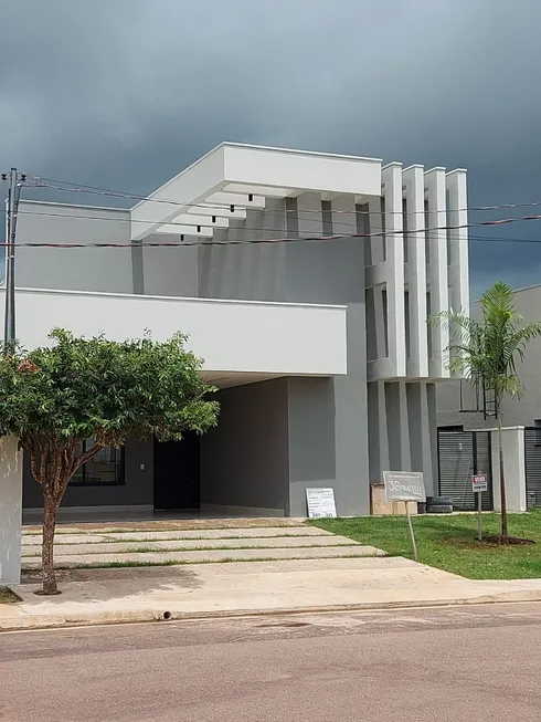 Foto 1 de Casa de Condomínio com 3 Quartos à venda, 180m² em Aponiã, Porto Velho