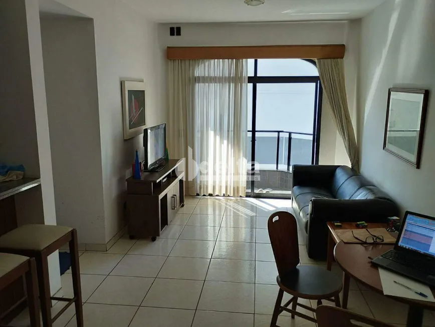 Foto 1 de Apartamento com 1 Quarto à venda, 62m² em Centro, Uberlândia