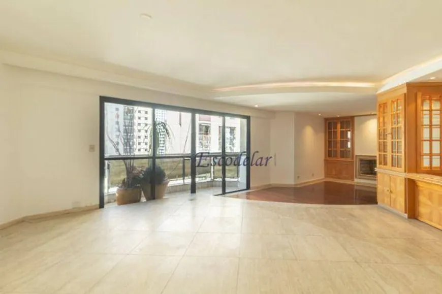 Foto 1 de Apartamento com 4 Quartos à venda, 253m² em Itaim Bibi, São Paulo