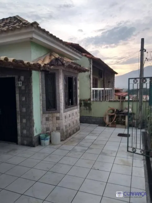 Foto 1 de Casa com 3 Quartos à venda, 200m² em Campo Grande, Rio de Janeiro