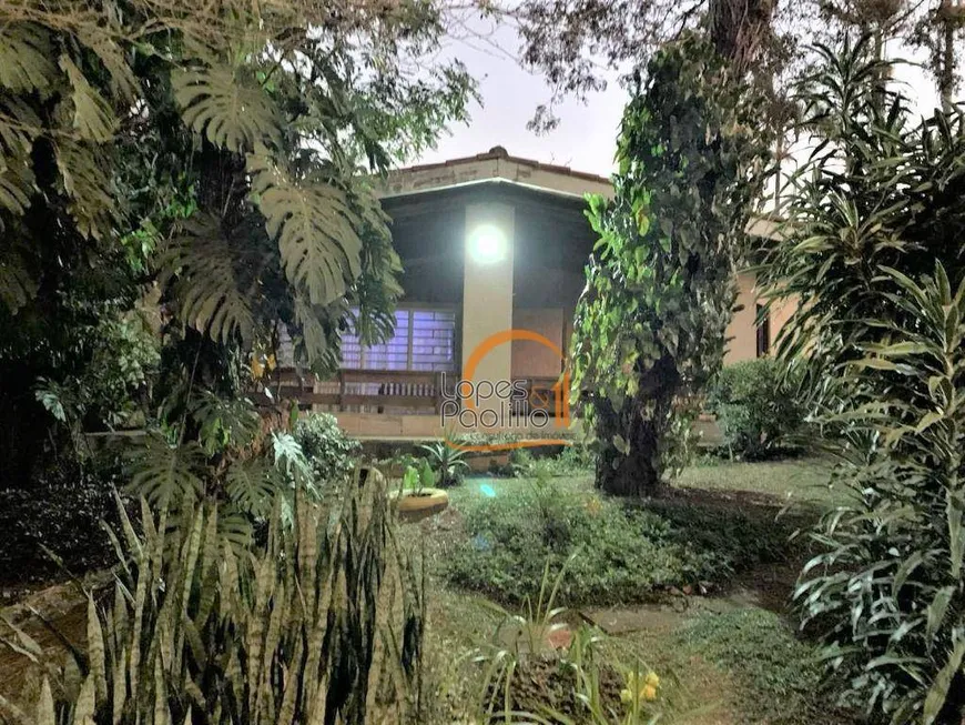 Foto 1 de Fazenda/Sítio com 4 Quartos à venda, 931m² em Parque Residencial Atibaia, Atibaia