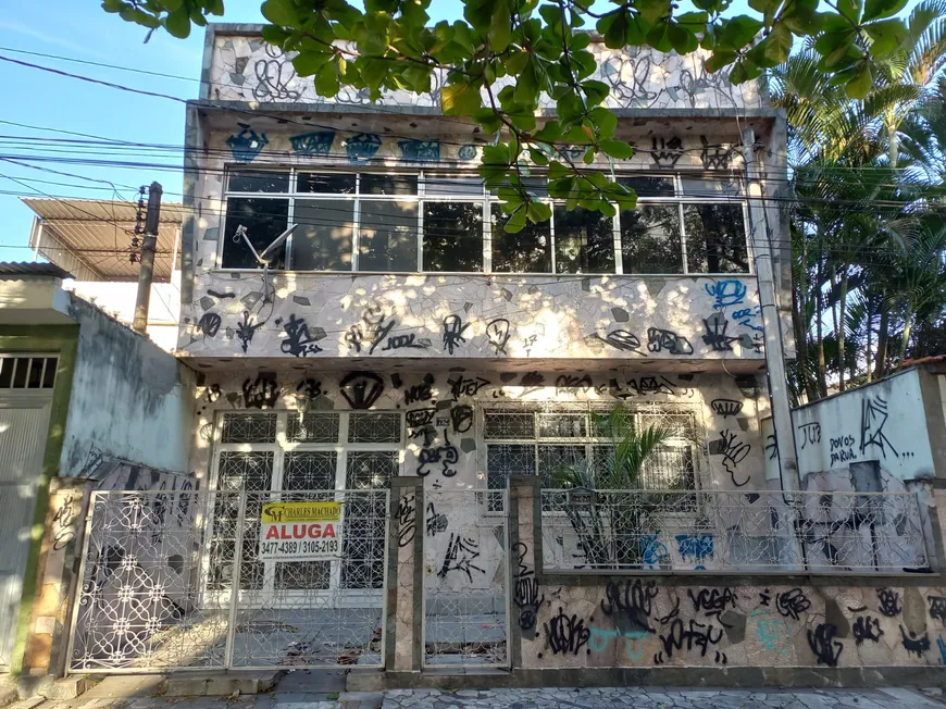 Foto 1 de Casa com 4 Quartos para venda ou aluguel, 100m² em Penha, Rio de Janeiro