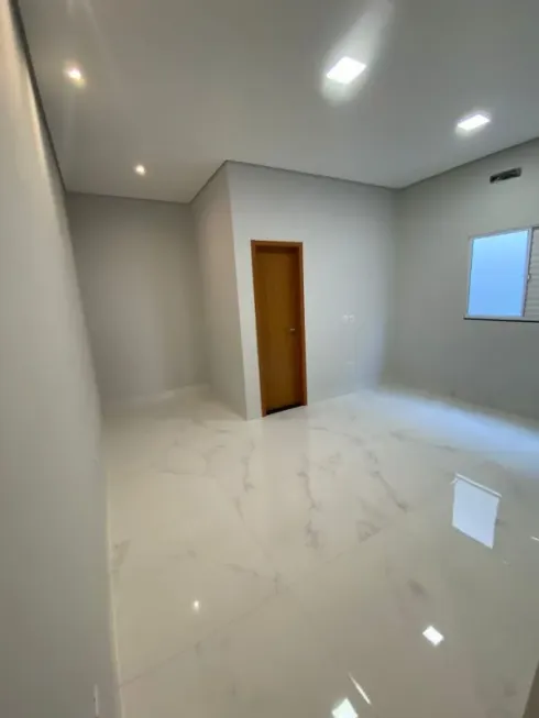 Foto 1 de Casa com 3 Quartos à venda, 112m² em Vila Pirineu, Várzea Grande