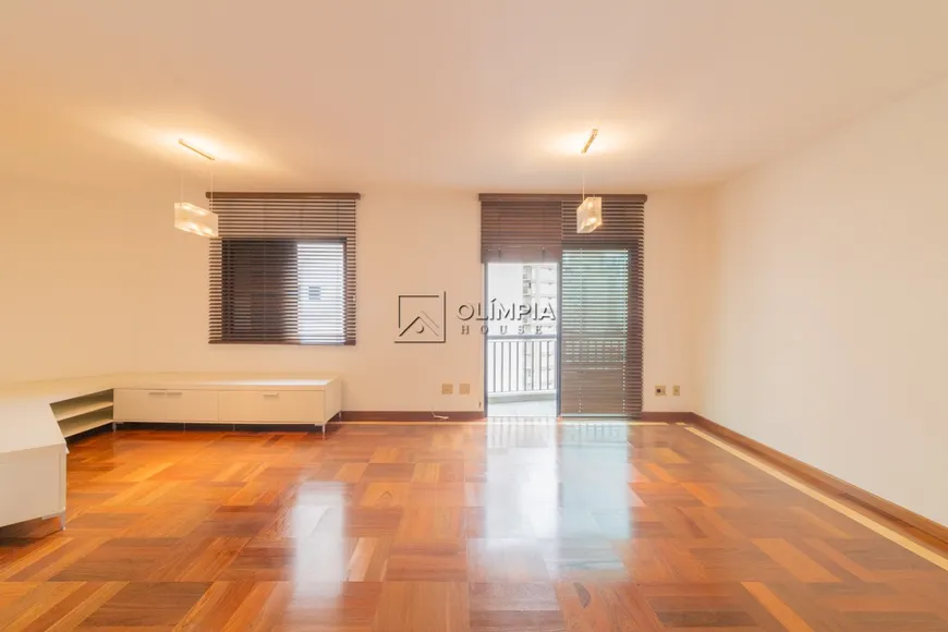 Foto 1 de Apartamento com 2 Quartos à venda, 94m² em Moema, São Paulo