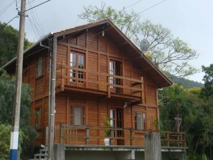 Foto 1 de Casa com 3 Quartos à venda, 100m² em Taquaras, Balneário Camboriú