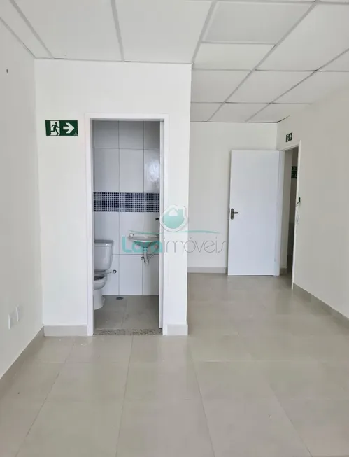 Foto 1 de Sala Comercial para alugar, 34m² em Centro, Macaé