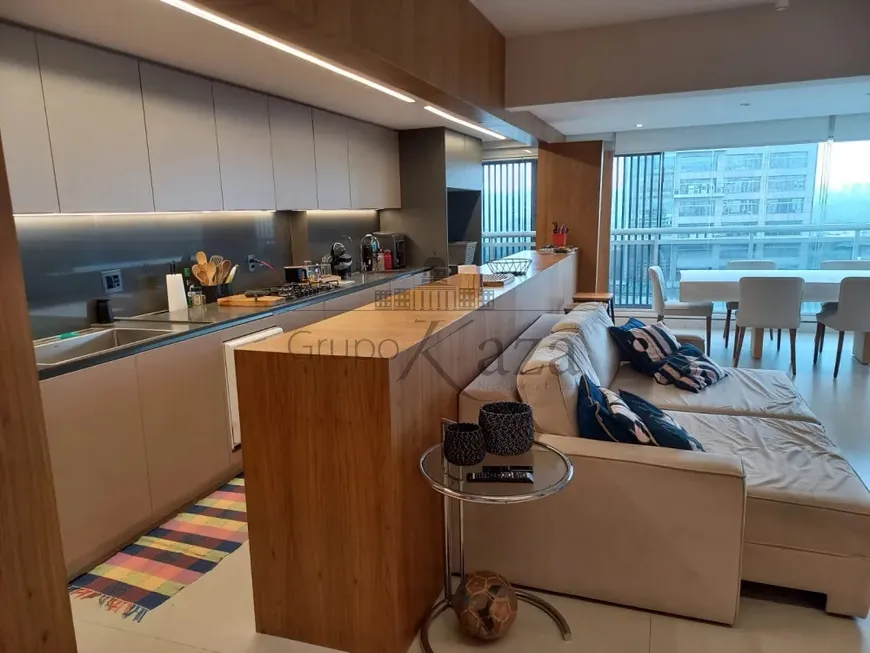 Foto 1 de Apartamento com 2 Quartos à venda, 105m² em Pinheiros, São Paulo