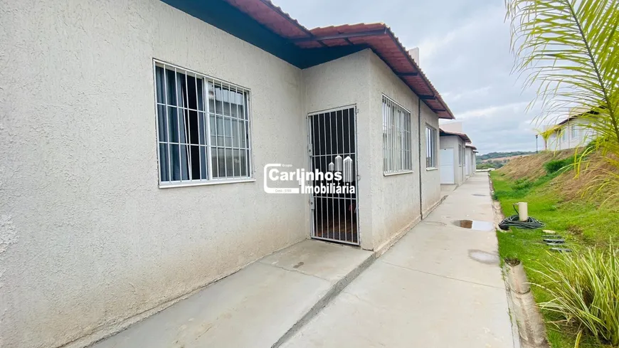 Foto 1 de Casa com 2 Quartos à venda, 54m² em Retiro do Moinho, São Joaquim de Bicas