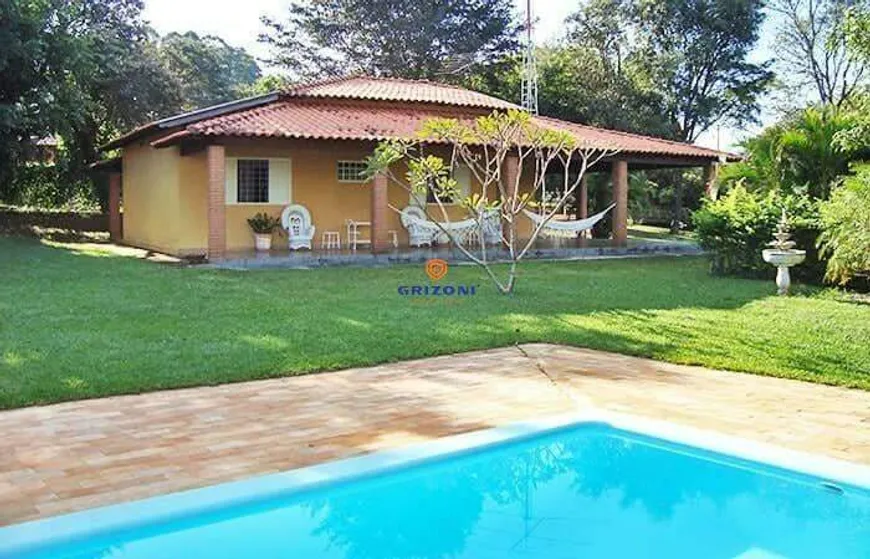 Foto 1 de Fazenda/Sítio com 3 Quartos à venda, 350m² em Jardim Ibituruna, Piratininga