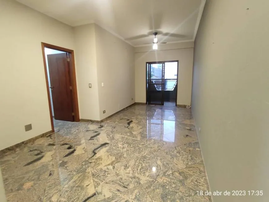 Foto 1 de Apartamento com 3 Quartos à venda, 94m² em Vila Jones, Americana