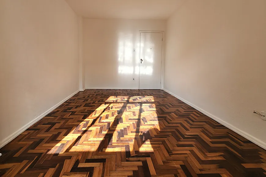 Foto 1 de Apartamento com 2 Quartos à venda, 55m² em São Domingos, Niterói