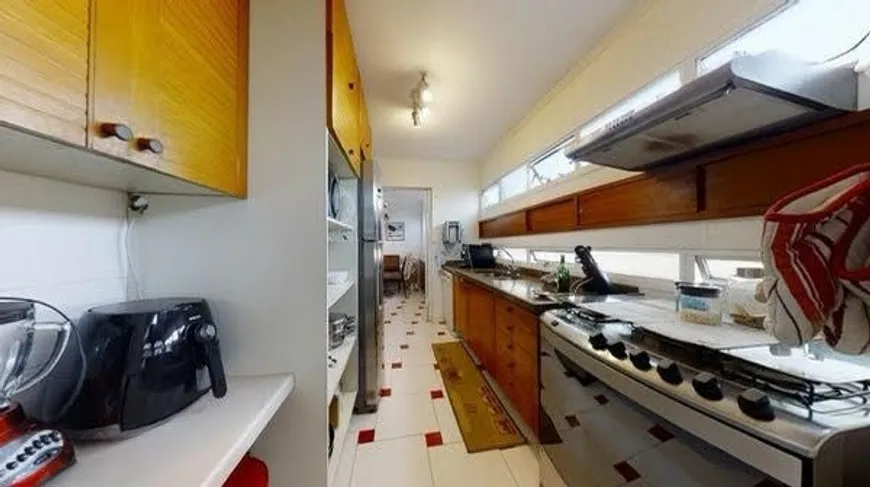 Foto 1 de Apartamento com 3 Quartos à venda, 143m² em Paraíso do Morumbi, São Paulo