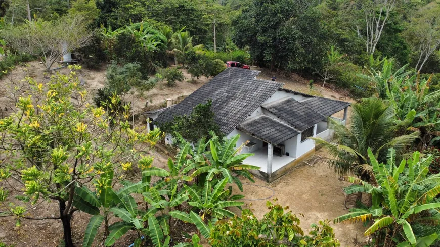 Foto 1 de Fazenda/Sítio com 3 Quartos à venda, 192m² em Centro, Mulungu