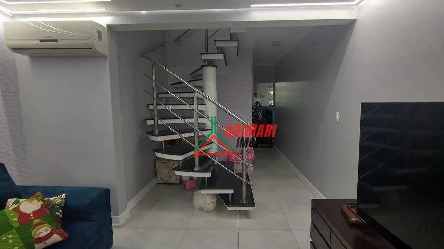 Foto 1 de Sobrado com 3 Quartos à venda, 380m² em Vila Flórida, São Bernardo do Campo