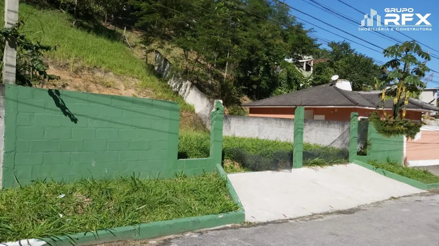 Foto 1 de Lote/Terreno à venda, 750m² em Serra Grande, Niterói