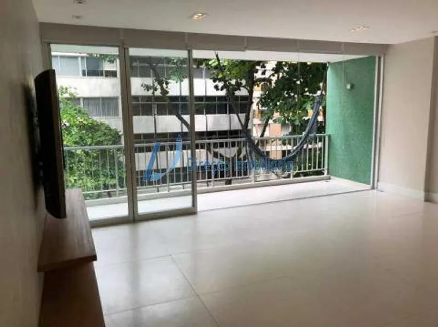 Foto 1 de Apartamento com 4 Quartos à venda, 150m² em Leblon, Rio de Janeiro