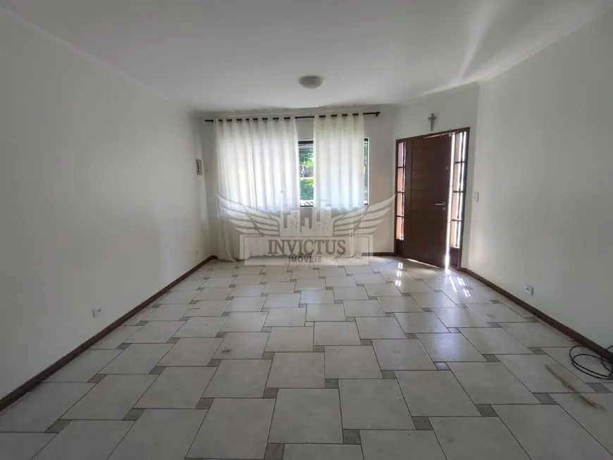 Foto 1 de Sobrado com 3 Quartos para alugar, 220m² em Vila Alice, Santo André