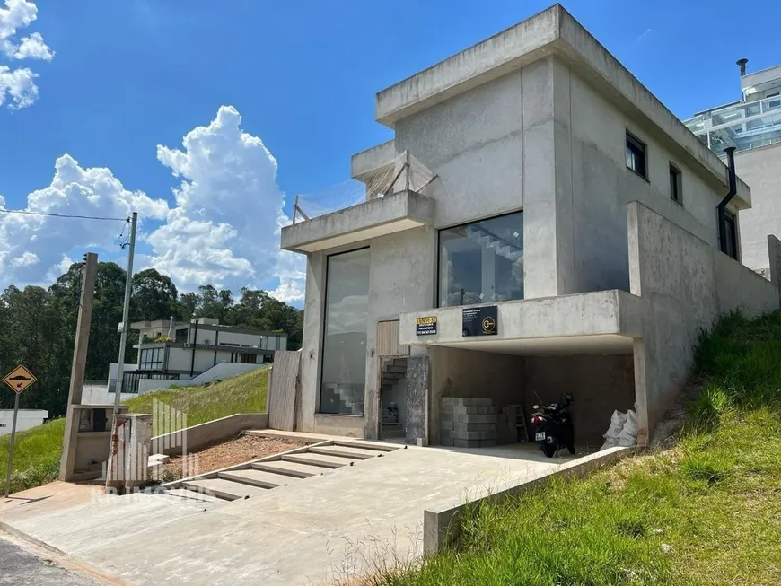 Foto 1 de Casa de Condomínio com 3 Quartos à venda, 290m² em Aldeia da Serra, Barueri