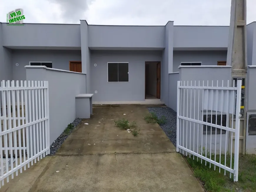 Foto 1 de Casa com 2 Quartos à venda, 50m² em Itinga, Araquari