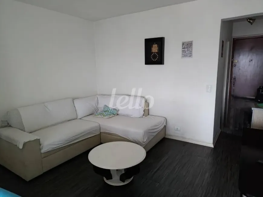 Foto 1 de Apartamento com 3 Quartos para alugar, 41m² em Parque Do Carmo, São Paulo