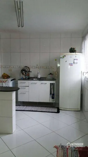 Foto 1 de Sobrado com 2 Quartos à venda, 120m² em Alto Boqueirão, Curitiba