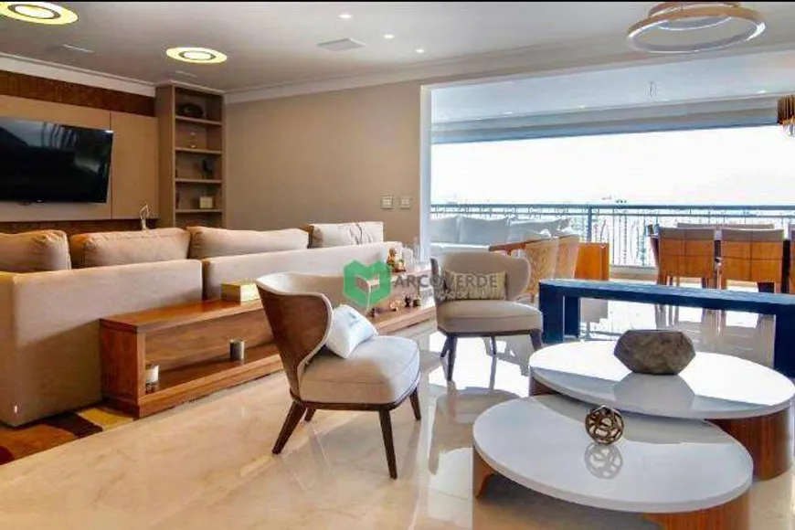 Foto 1 de Apartamento com 4 Quartos para alugar, 266m² em Perdizes, São Paulo