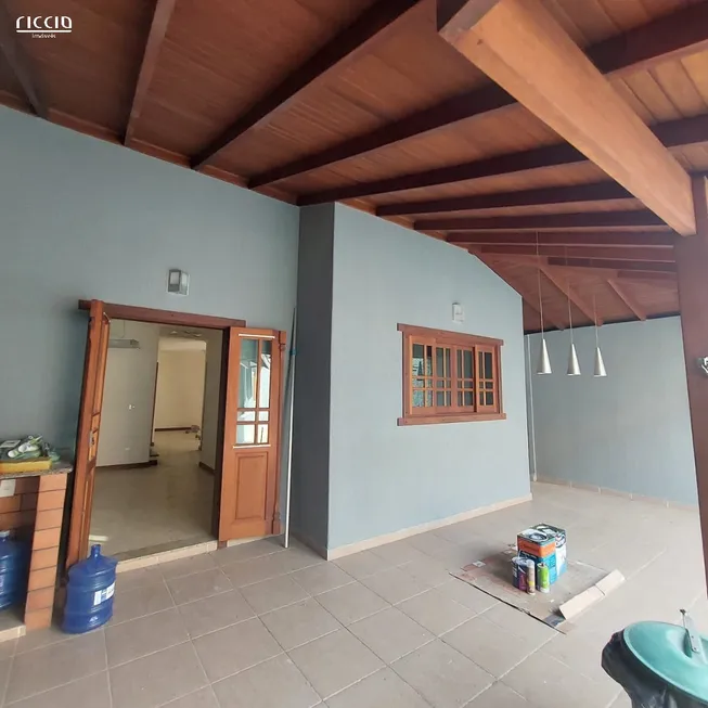Foto 1 de Casa de Condomínio com 3 Quartos à venda, 200m² em Jardim América, São José dos Campos