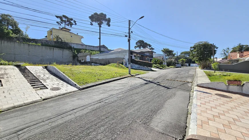 Foto 1 de Lote/Terreno à venda, 600m² em Uberaba, Curitiba