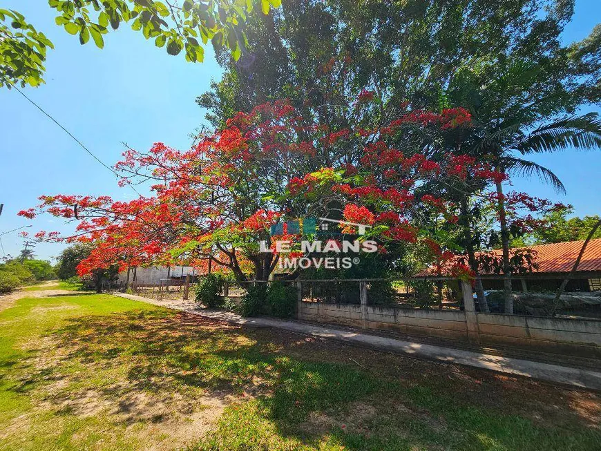 Foto 1 de Fazenda/Sítio com 1 Quarto à venda, 150m² em Juquiratiba, Conchas