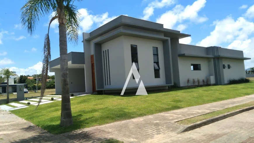 Foto 1 de Casa de Condomínio com 3 Quartos à venda, 163m² em Arroio, Imbituba