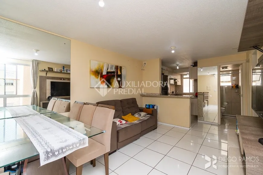 Foto 1 de Apartamento com 2 Quartos à venda, 49m² em Agronomia, Porto Alegre