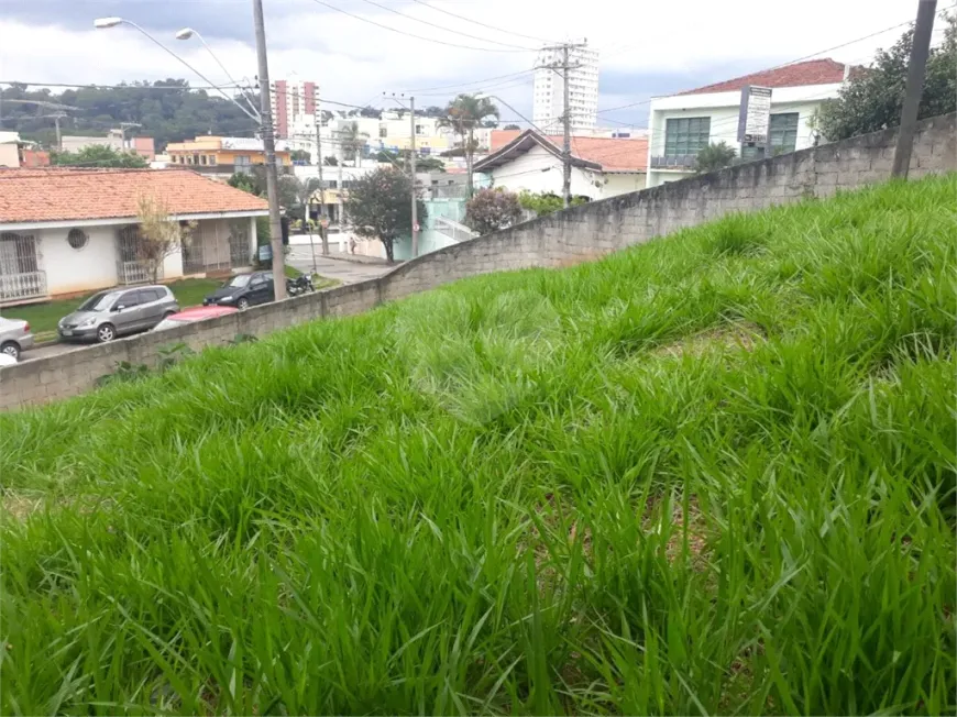 Foto 1 de Lote/Terreno à venda, 370m² em Centro, São Roque