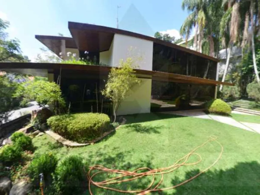 Foto 1 de Casa com 4 Quartos à venda, 900m² em Cidade Jardim, São Paulo