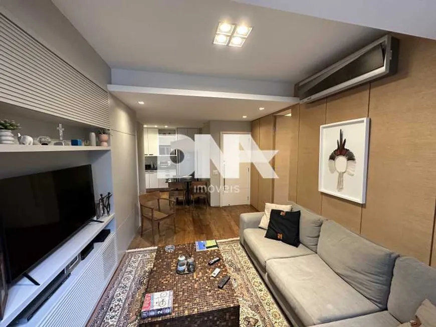 Foto 1 de Apartamento com 2 Quartos à venda, 74m² em Leblon, Rio de Janeiro