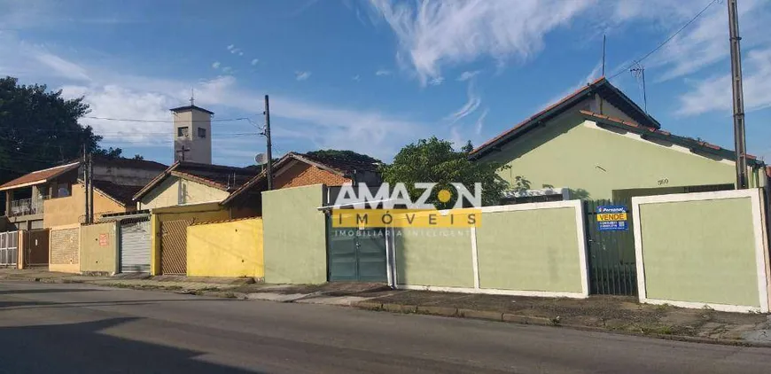 Foto 1 de Casa com 4 Quartos à venda, 100m² em Vila das Jabuticabeiras, Taubaté