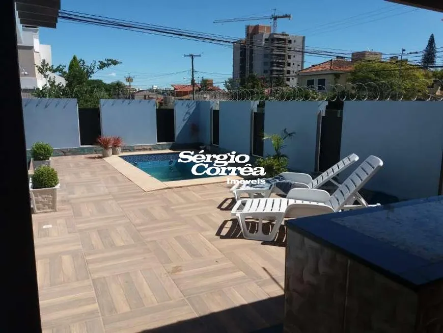 Foto 1 de Casa com 2 Quartos à venda, 170m² em Centro, Pelotas