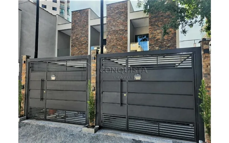 Foto 1 de Sobrado com 3 Quartos à venda, 150m² em Bosque da Saúde, São Paulo