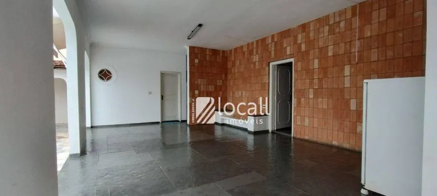 Foto 1 de Casa com 4 Quartos para venda ou aluguel, 200m² em Jardim Alto Alegre, São José do Rio Preto