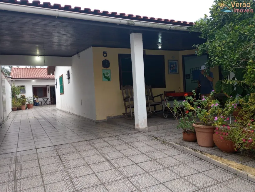 Foto 1 de Casa com 2 Quartos à venda, 204m² em Cibratel II, Itanhaém