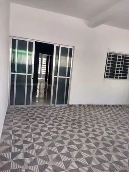 Foto 1 de Casa com 2 Quartos à venda, 100m² em Brotas, Salvador