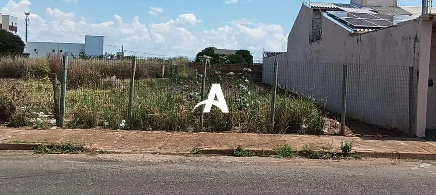 Foto 1 de Lote/Terreno à venda, 420m² em Custódio Pereira, Uberlândia