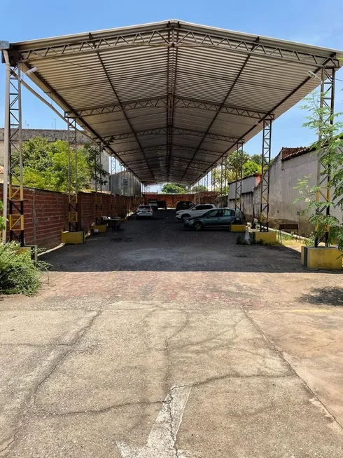 Foto 1 de Lote/Terreno com 1 Quarto à venda, 798m² em Marques, Teresina